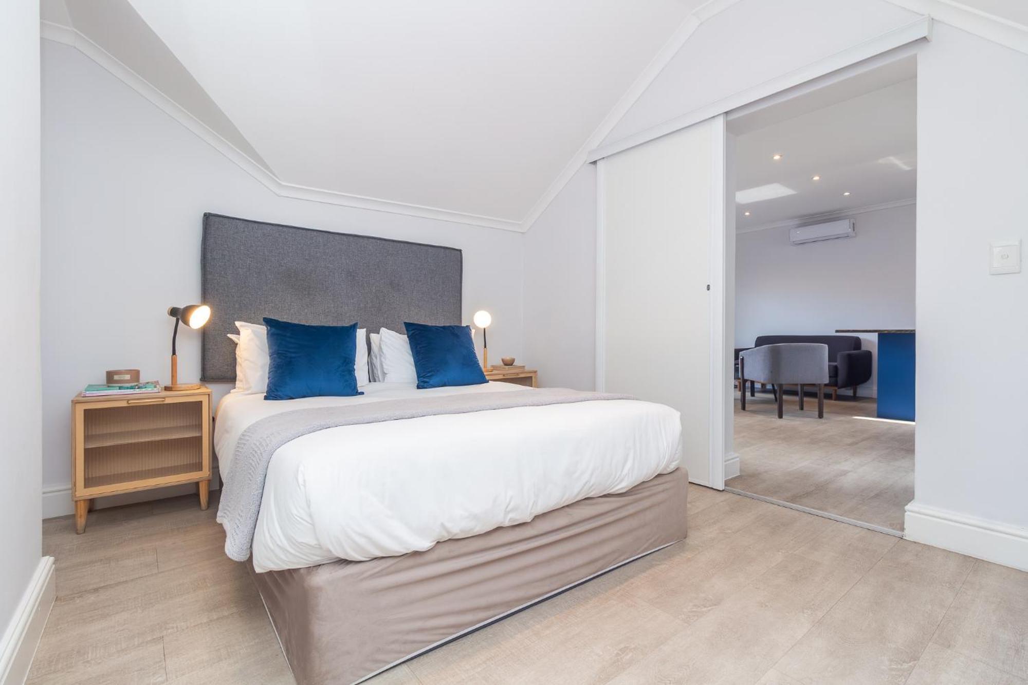 Neighbourgood Ravenscraig Hotel เคปทาวน์ ภายนอก รูปภาพ